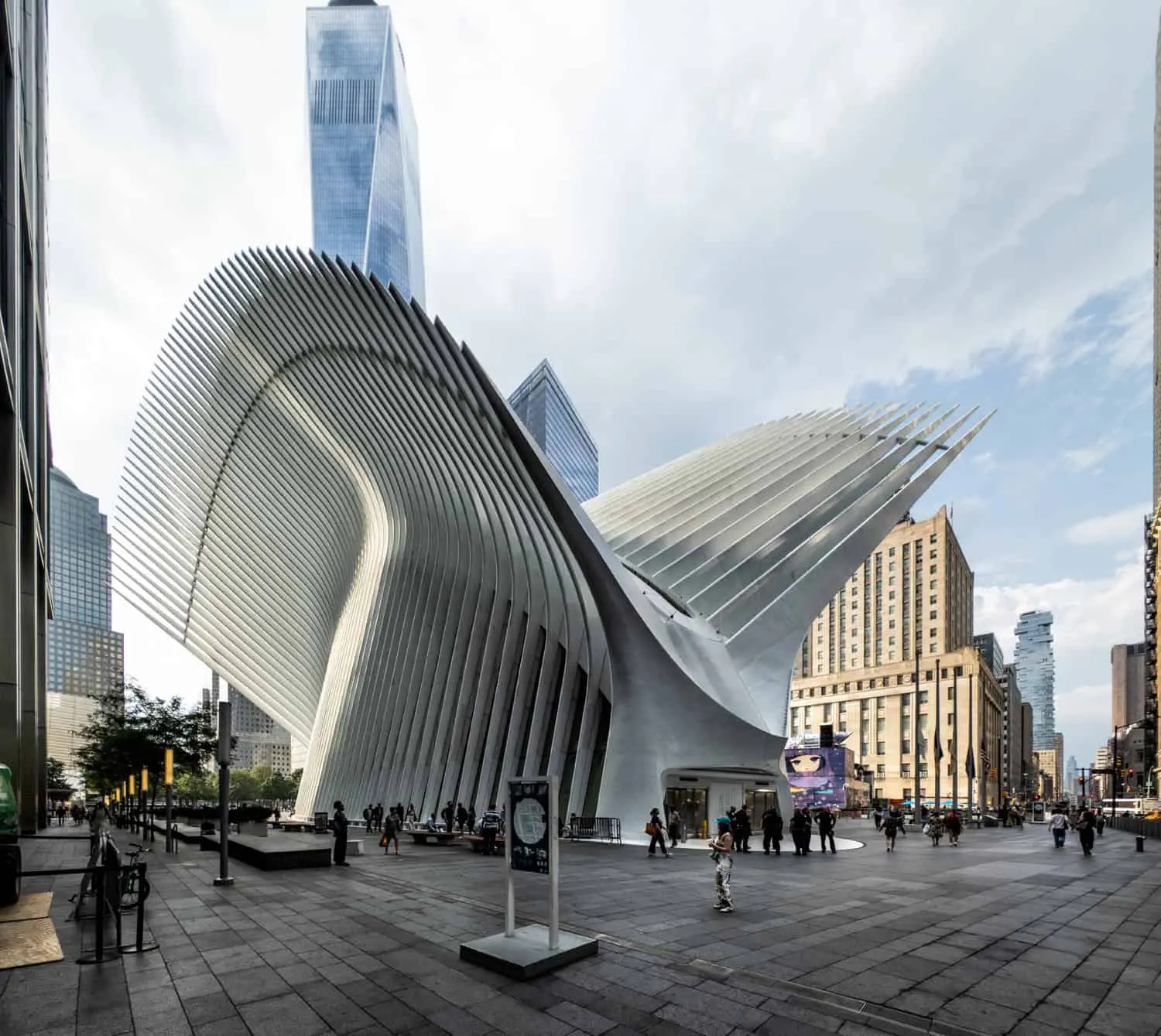 Apple Cotai Central façade